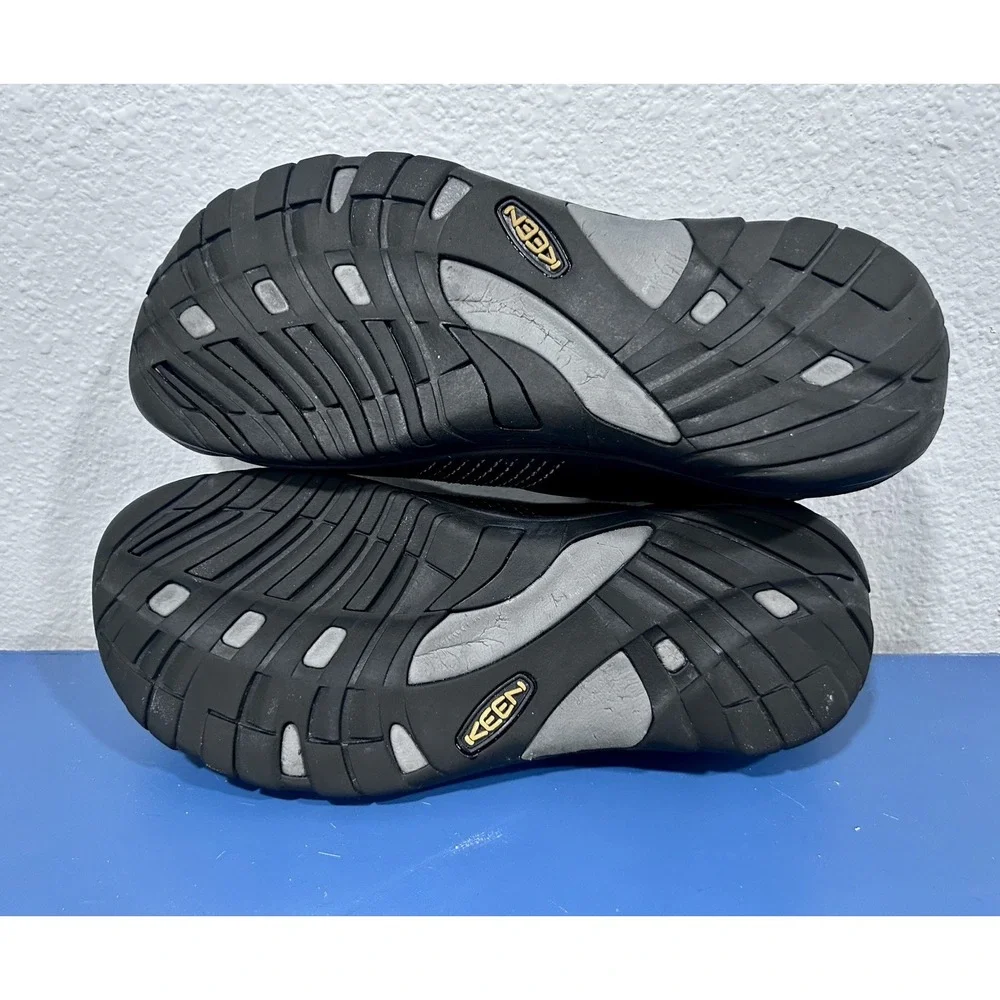 Keen Finley Mens Black Lace Up Shoes Outdoors Sz 10 M